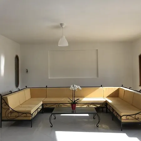 Oda ve Kahvaltı Chiara's 3*