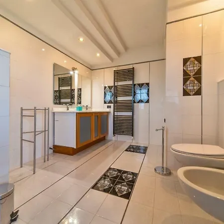 Chiara's Bed & Breakfast