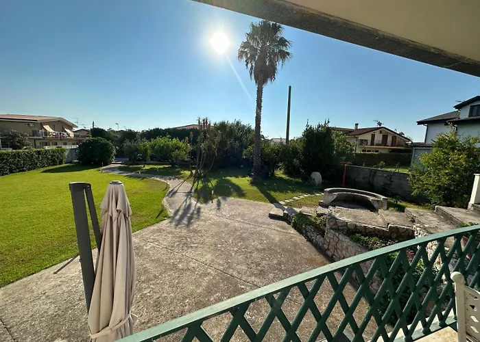 Chiara's Bed & Breakfast Davoli