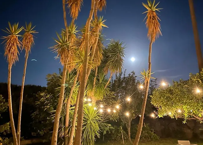 Bed & Breakfast Chiara's Davoli