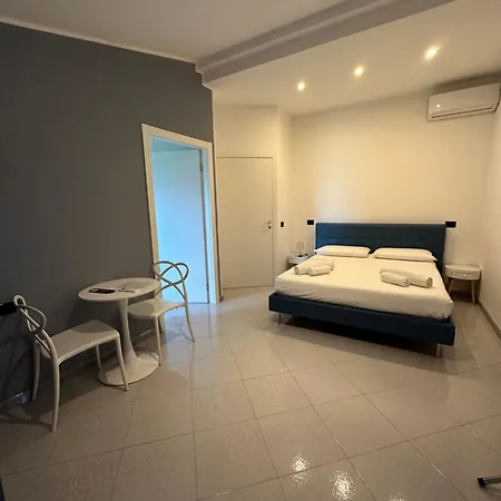 Chiara's Bed & Breakfast Davoli