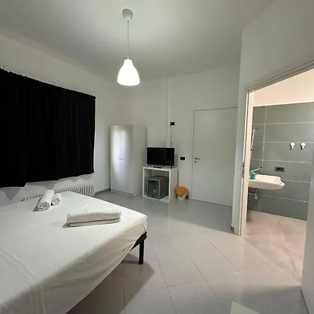 Chiara's Bed and breakfast Davoli