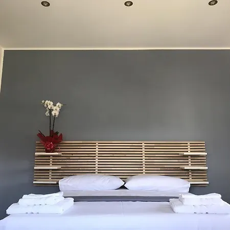 Chiara's Bed & Breakfast 3*