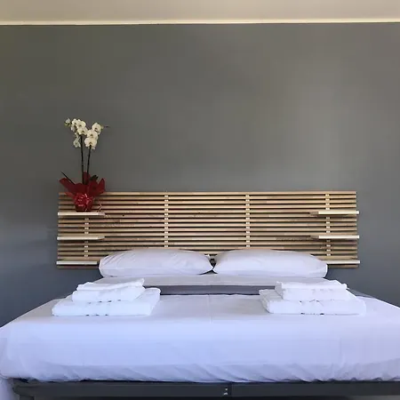 Chiara's Bed & Breakfast 3*