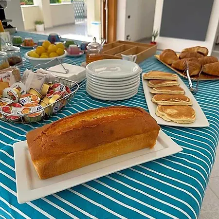 Chiara's Nocleg ze śniadaniem Davoli