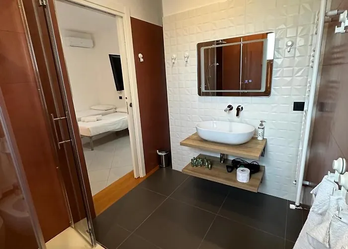 住宿加早餐酒店 Chiara's 3*